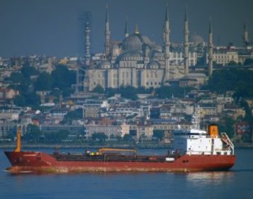 U.S. Base Oil Exports to Middle East Surge