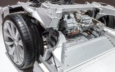Tesla electric engine on chassis