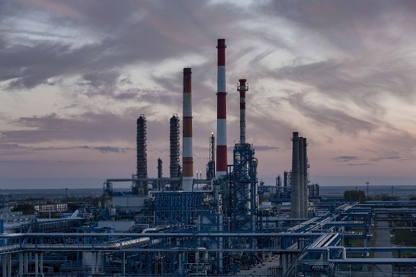 Russian Base Oil Refiners Push to Modernize Russian Base Oil Refiners Push to Modernize