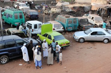 Regs Modernize African Car Parcs