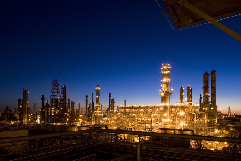 Saudi Aramco-Motiva Vies for LyondellBasell Refinery?