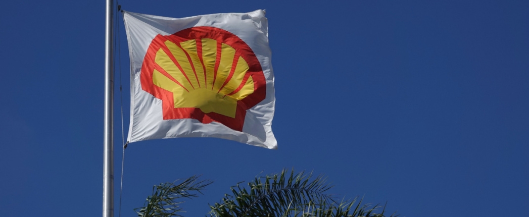 Shell Scratches Singapore Group II Plans